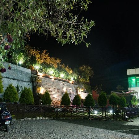 Sumeru Resort Pithorāgarh エクステリア 写真